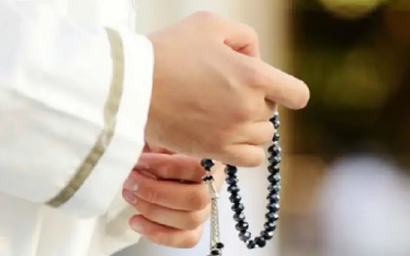 Jadikan Dzikir Dan Sholawat Pengobat Kesusahan Dan Kesedihan